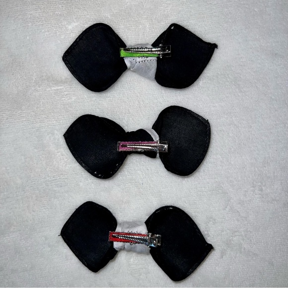 Black and White Knot Bandana Knotted Hair Bow - Picture 10 of 11